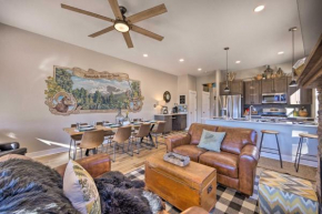 Woodland Park Townhome with Hot Tub and Mtn Views!
